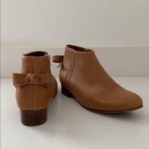 Anthropologie Bow Back Booties